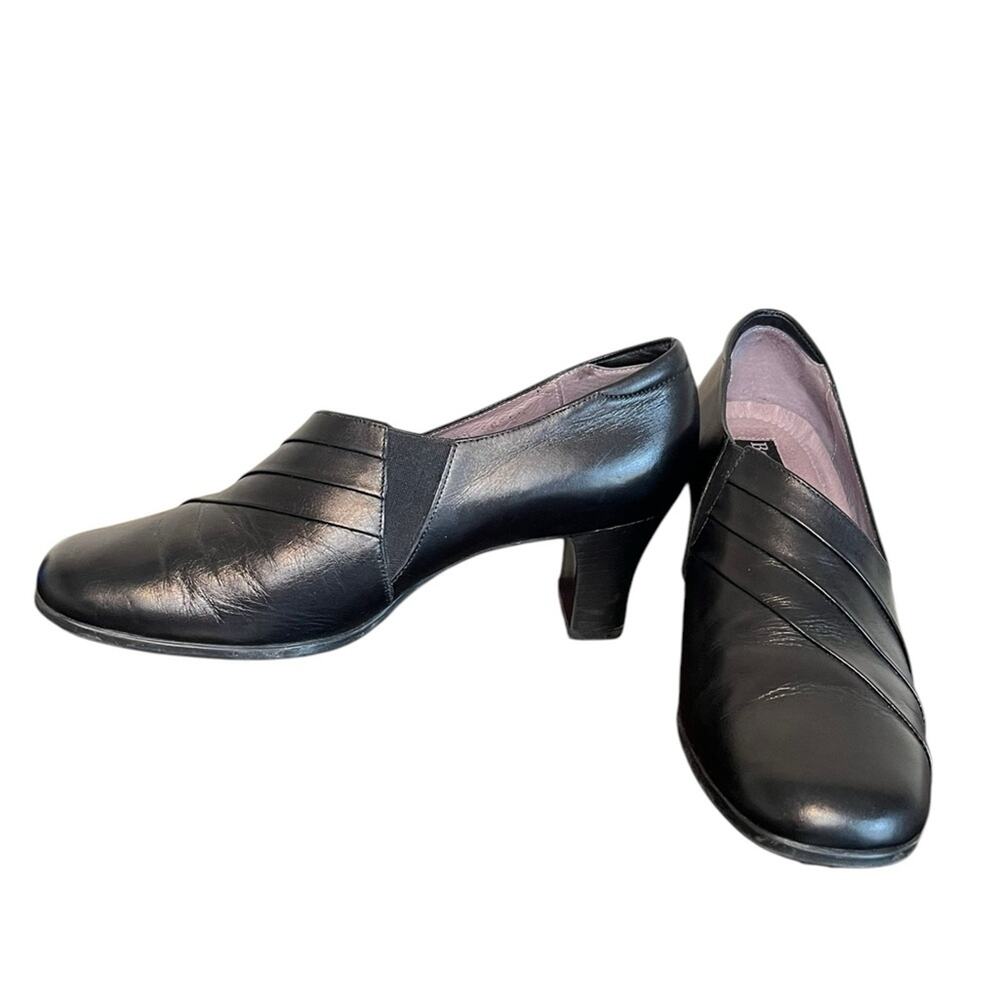 BEAUTIFEEL Anne Women’s Pump in Caviar Leather with a Rubber Sole Size 39 (US 8)